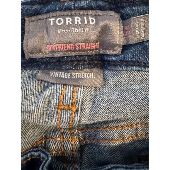 Torrid Vintage Straight Jeans โ Size 16 โ EUC - Picture 2 of 2